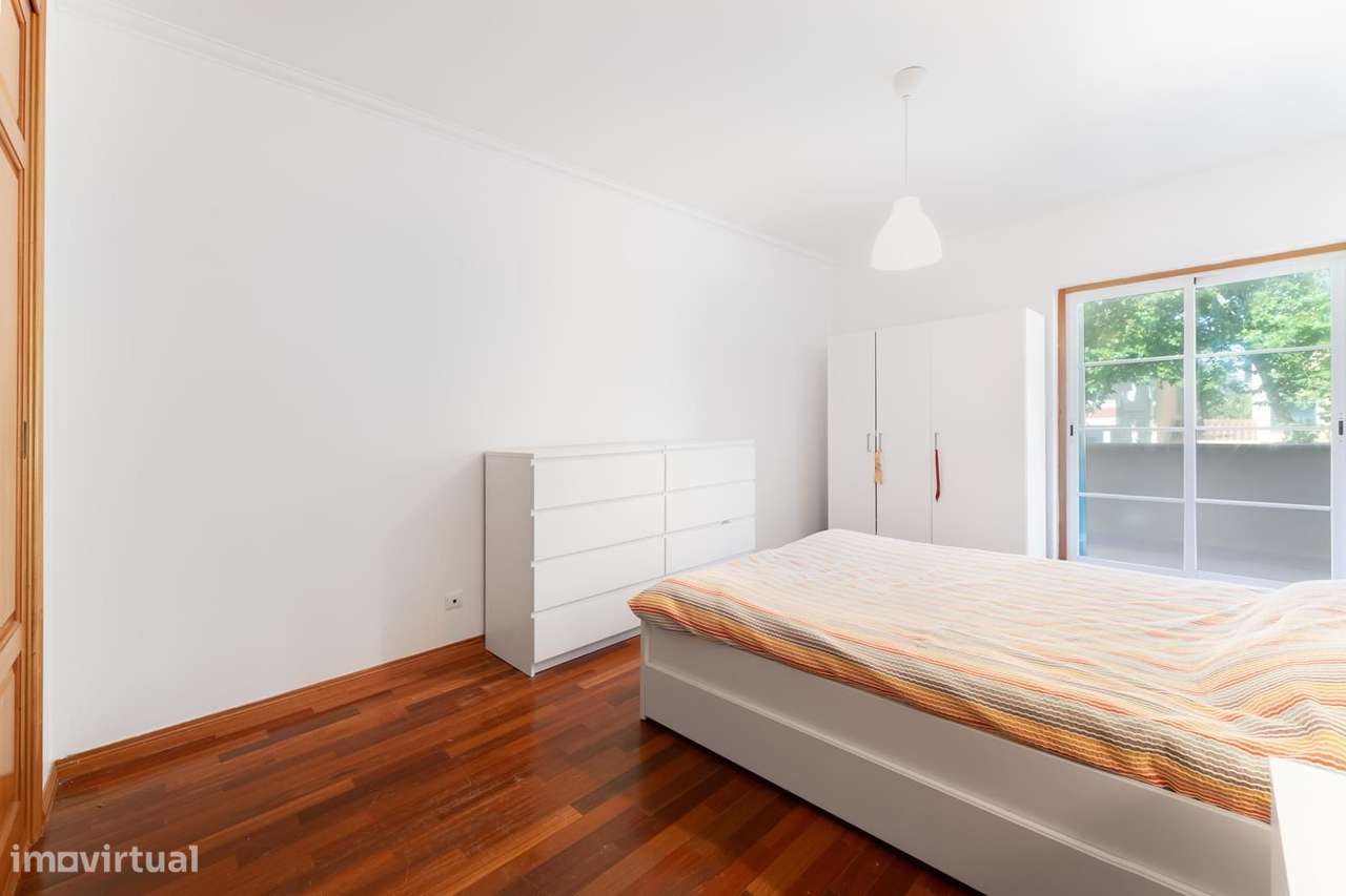 Moradia Geminada T5 + 2 com estacionamento, Alcabideche, Cascais-21