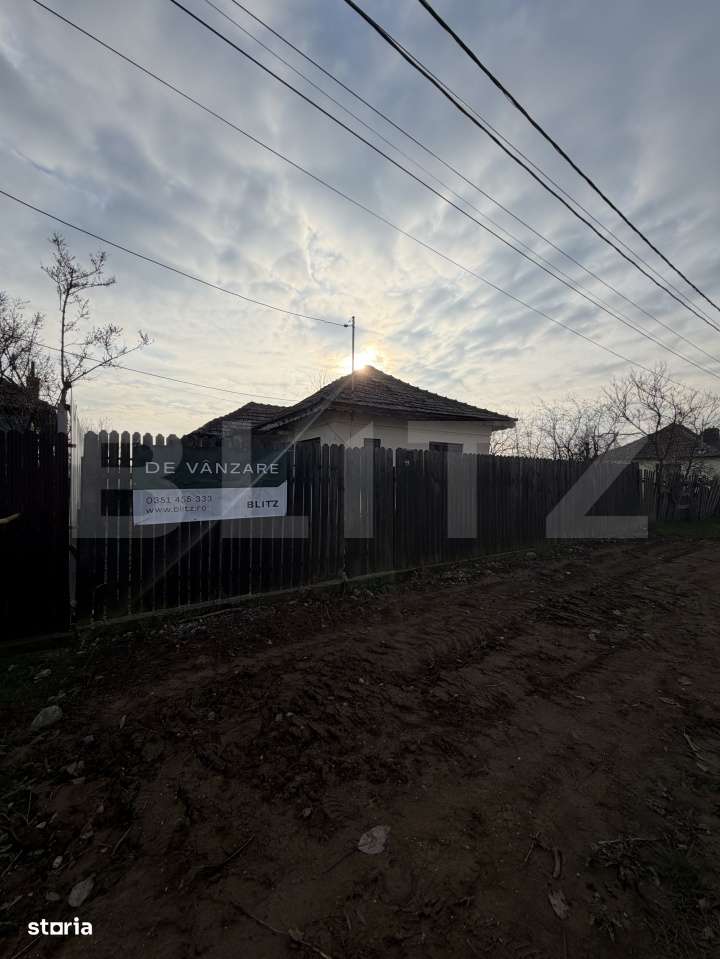 Teren intravilan, toate utilitatile, 2223 mp, Bals - Imagine principală: 5/5