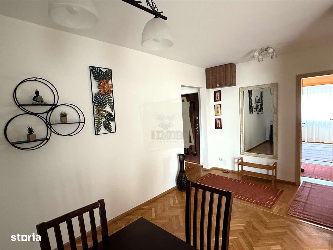 Apartament 3 camere 80mp Renovat zona Centrala-5