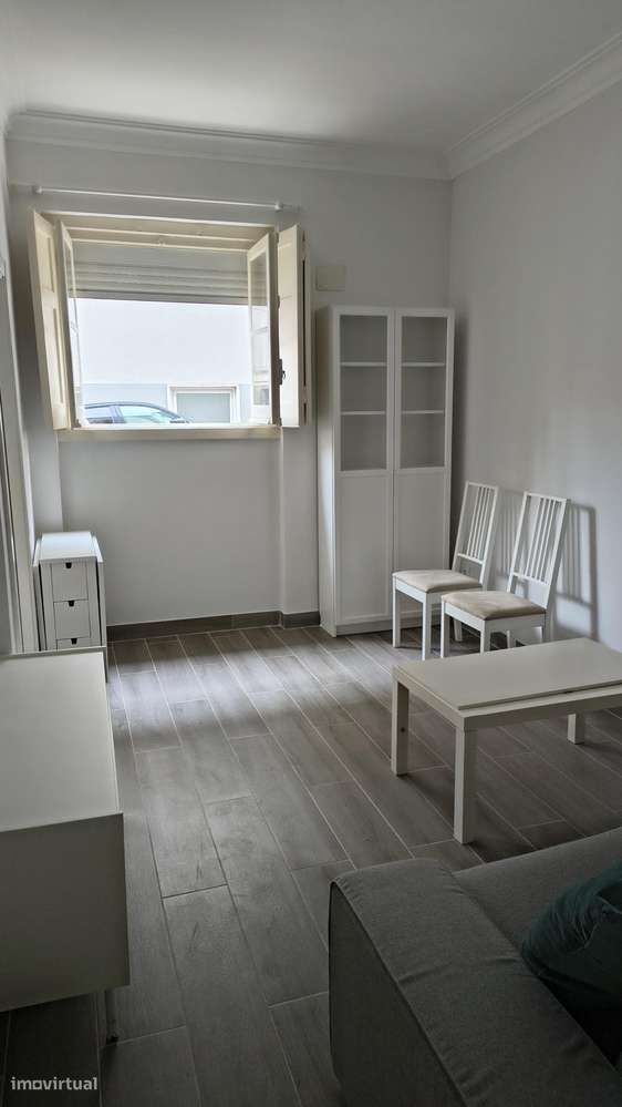 T1 com Quintal Moscavide Equipado e Mobilado - Grande imagem: 3/10