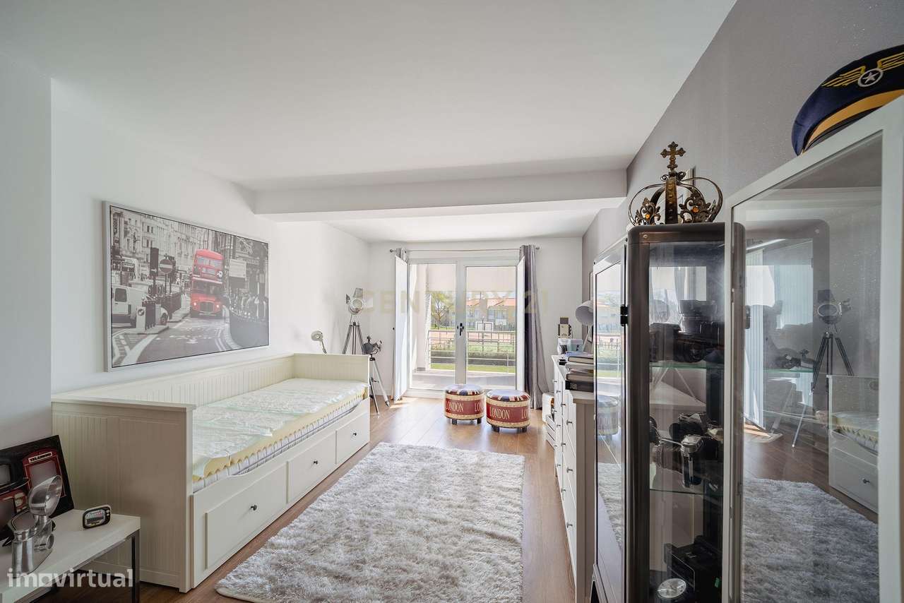 Apartamento T2 Duplex com terraço em condomínio privado-46