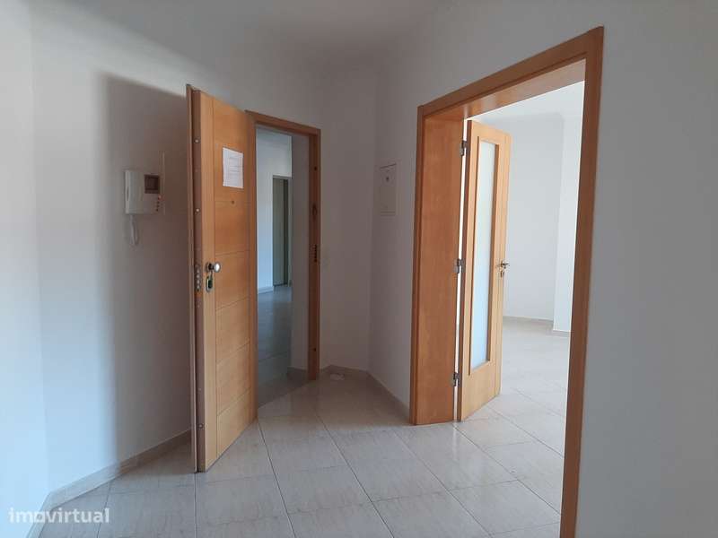 Apartamento em Azambuja, Azambuja-5