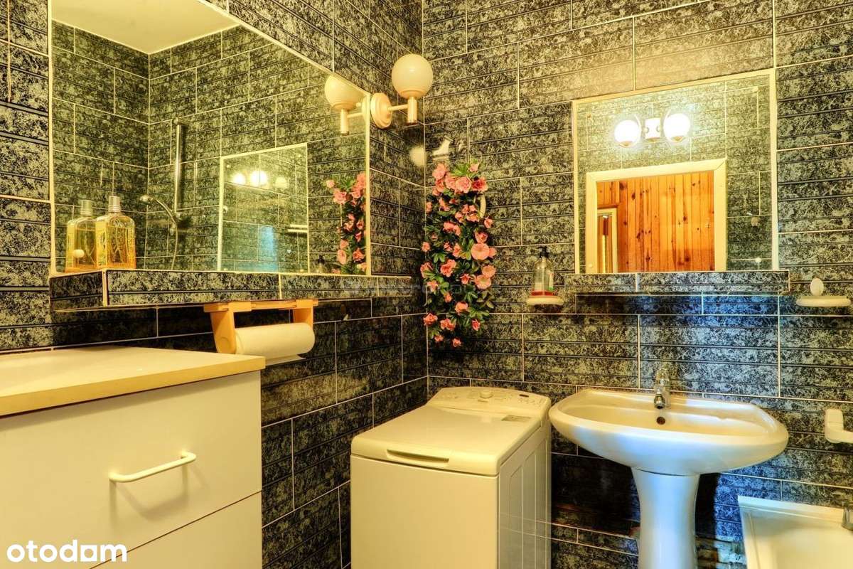 Przestronne, rozkładowe mieszkanie w centrum Łodzi-10