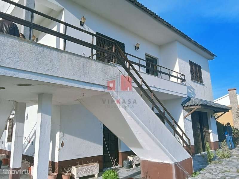 Moradia com terreno e vista desafogada a 5 minutos da vila da Malveira-4