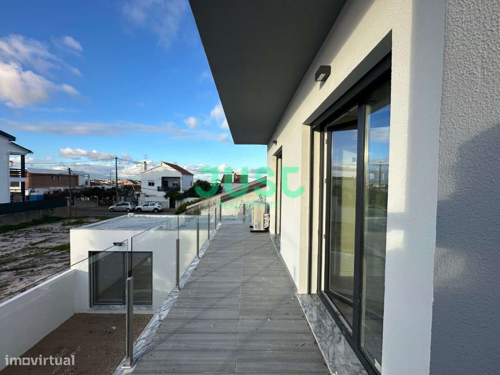 Moradia, T4, isolada com piscina e garagem em Pinhal General - Fern...-19