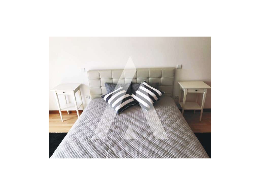 Apartamento T2 localizado perto do Centro comercial Glicínias!-20