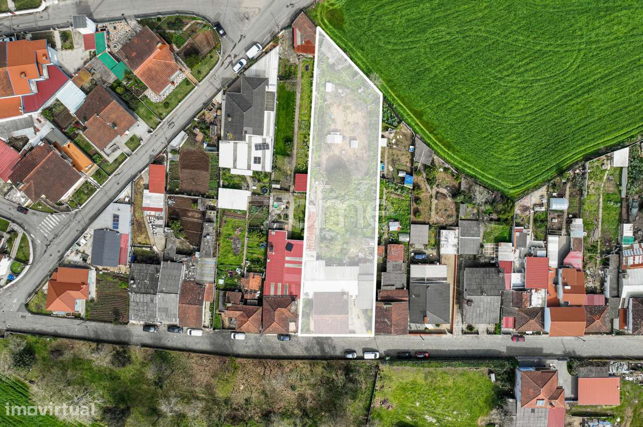 Moradia T4 com 1.406 m2 de Terreno, Guidões - Trofa - Grande imagem: 4/19