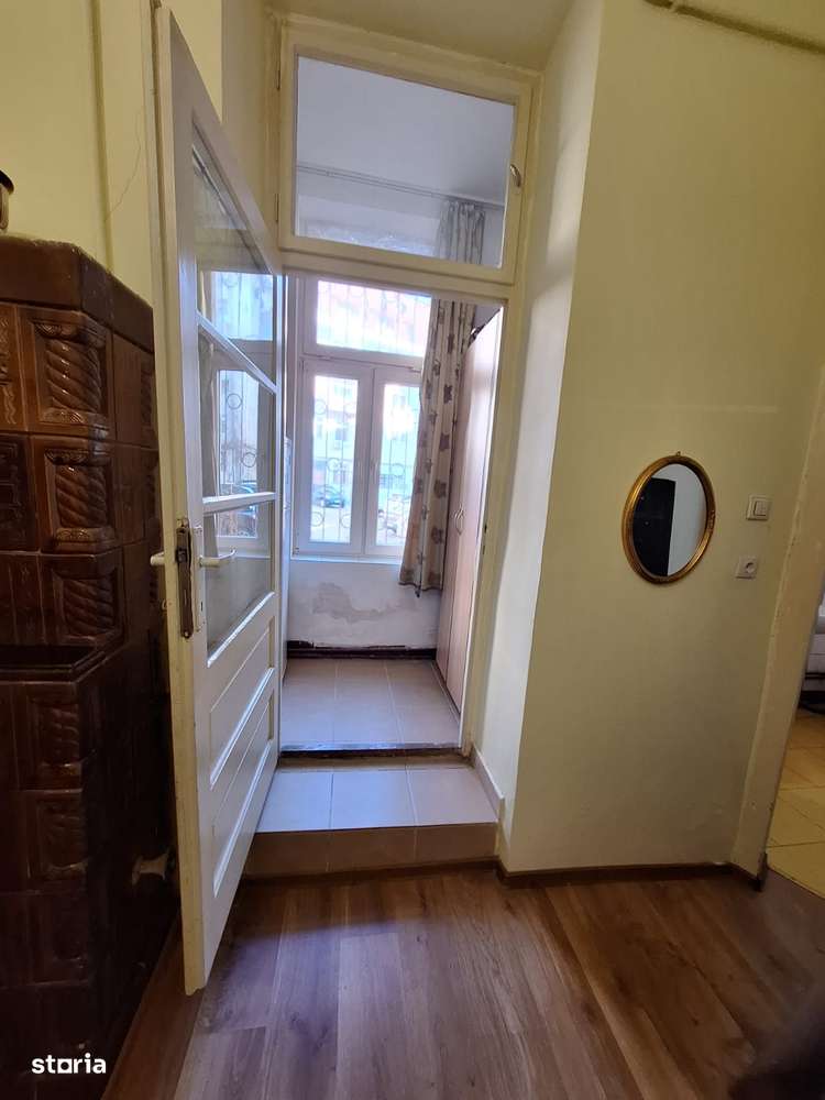 Apartament Spațios la parterul unei Vile – Strada Brassai-6