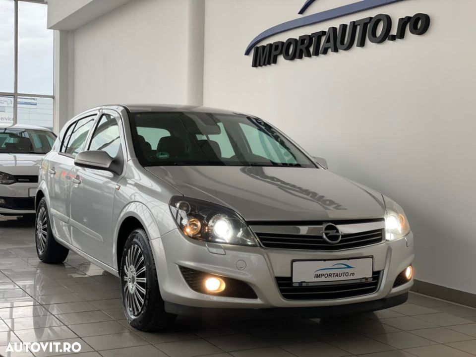 Opel Astra 1.6 TWINPORT ECOTEC Selection - 1