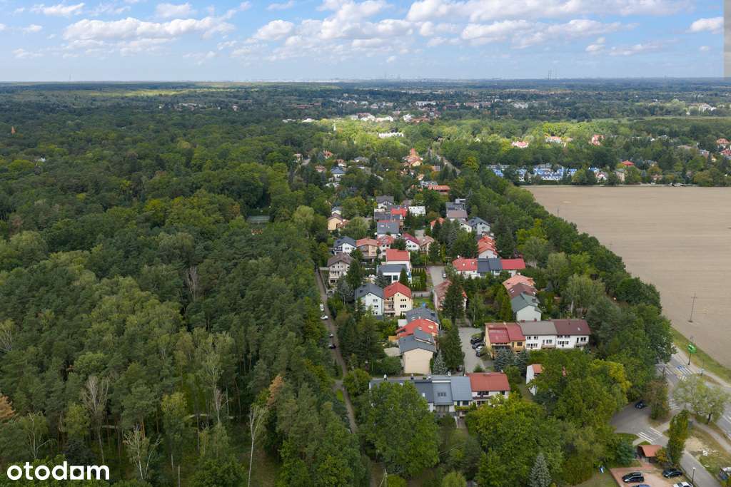 Rodzinny dom, świetna lokalizacji w Konstancinie-12