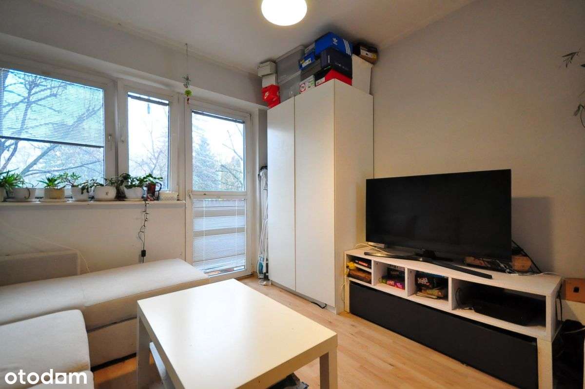 2 pokoje z garderobą po remoncie-1