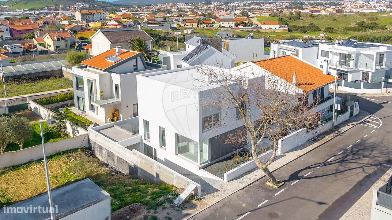 Moradia T3 para venda - Grande imagem: 2/43