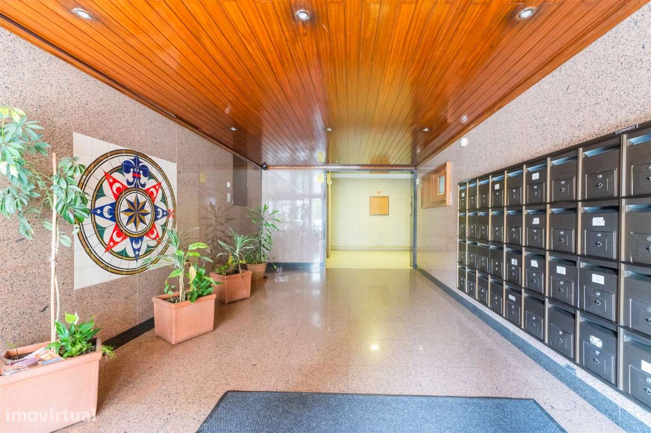 Apartamento T4 Venda em Massamá e Monte Abraão,Sintra-53