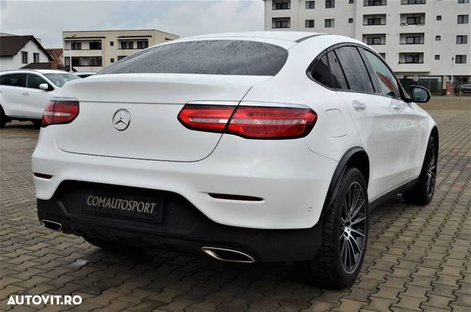 Mercedes-Benz GLC Coupe 300 4MATIC - 5