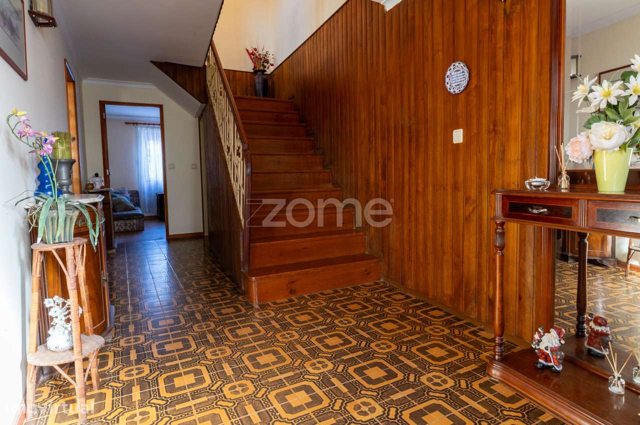 Moradia de dois Pisos - Valadares, Vila Nova de Gaia - Grande imagem: 2/60