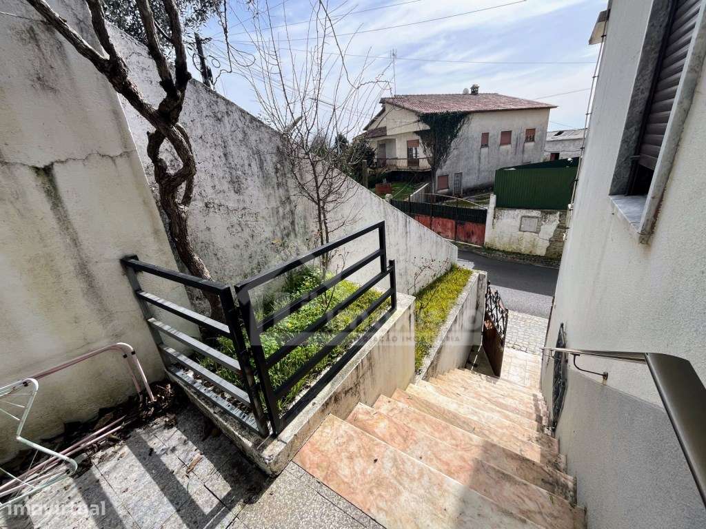 Moradia T3 pronta a habitar em Figueiró dos Vinhos-24