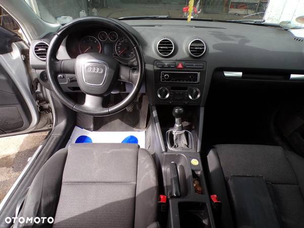 Audi A3 2.0 TDI Ambiente - 7