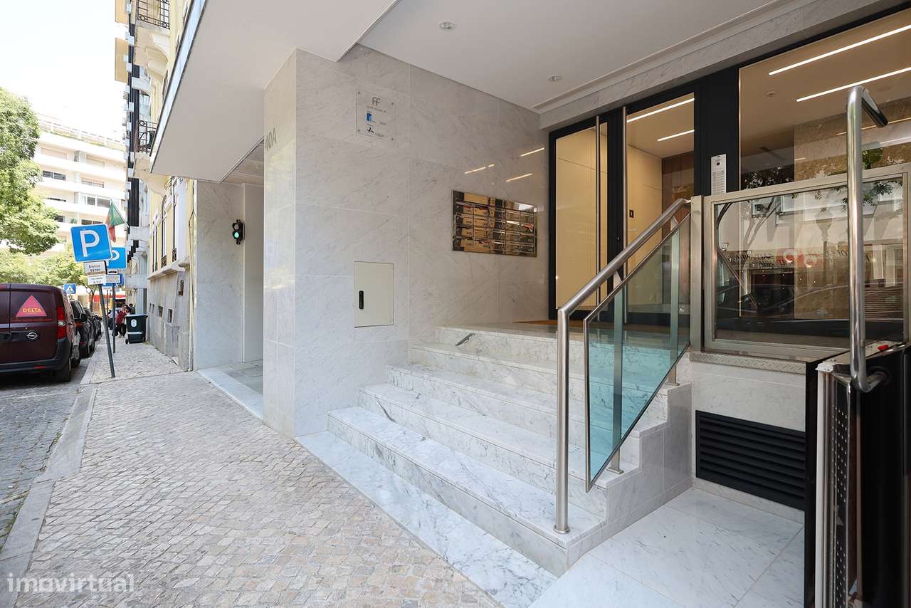 Arrendamento - T1 - Novo – Mobilado - Avenidas Novas - Grande imagem: 2/35