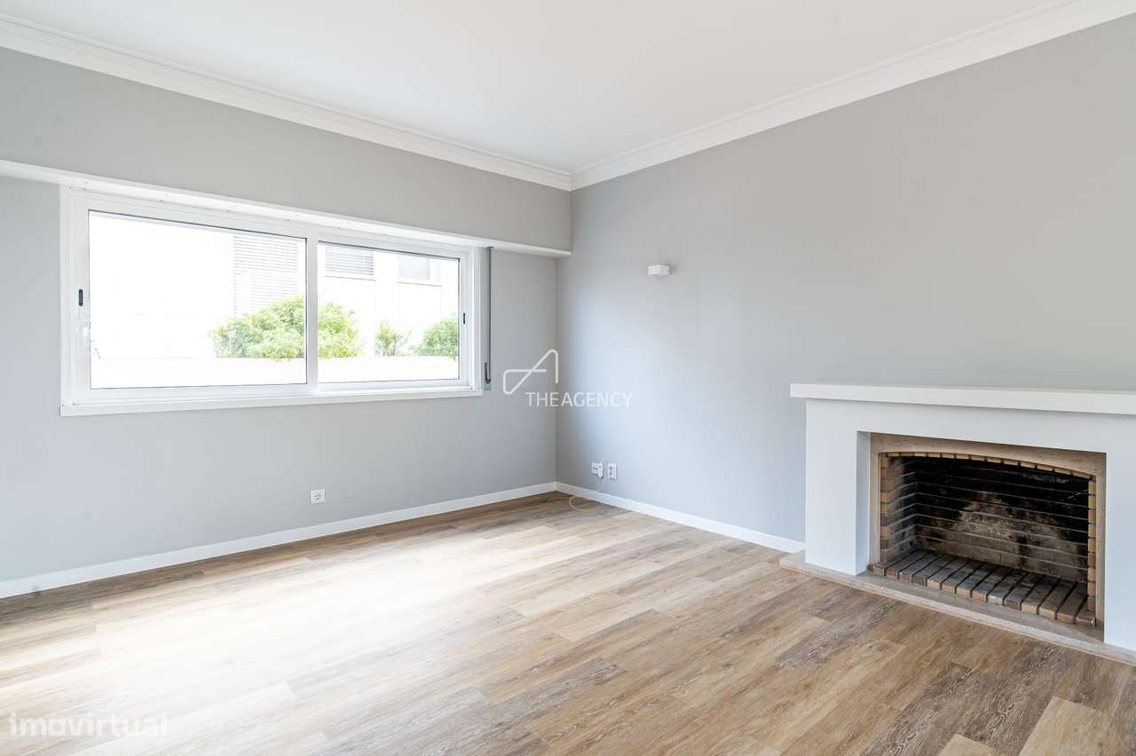 Conforto Renovado em Cascais: Apartamento T2 Exclusivo com Piscina, Pe - Grande imagem: 4/41