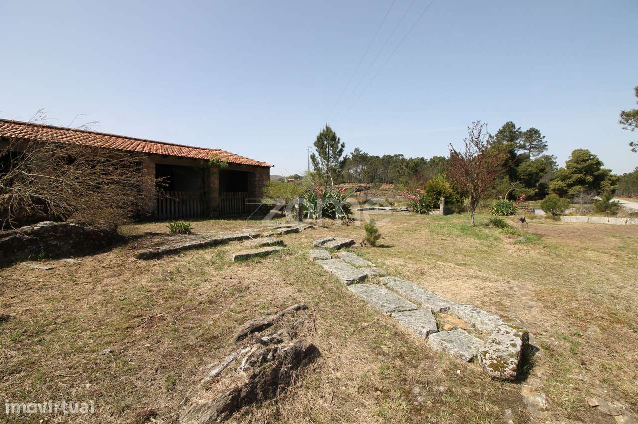 Casa térrea com terreno na Serra de Arga, Caminha, Viana do Castelo - Grande imagem: 1/44