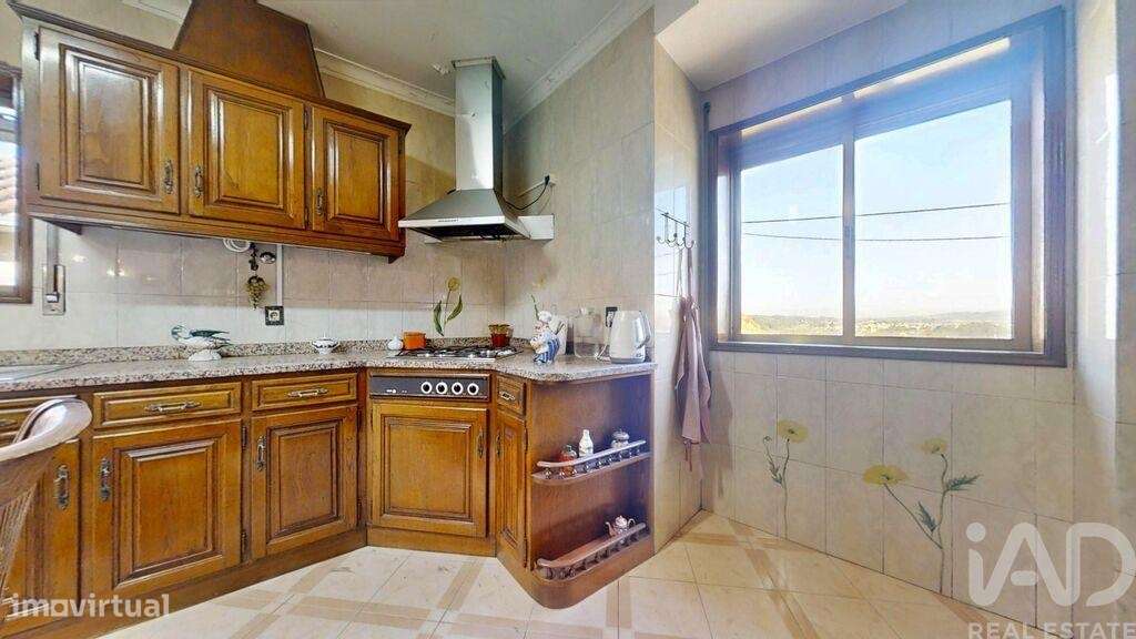 Ateliê T4 em Águas Santas de 400 m2 - Grande imagem: 5/40