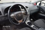 Toyota Avensis 1.8 Sol - 13