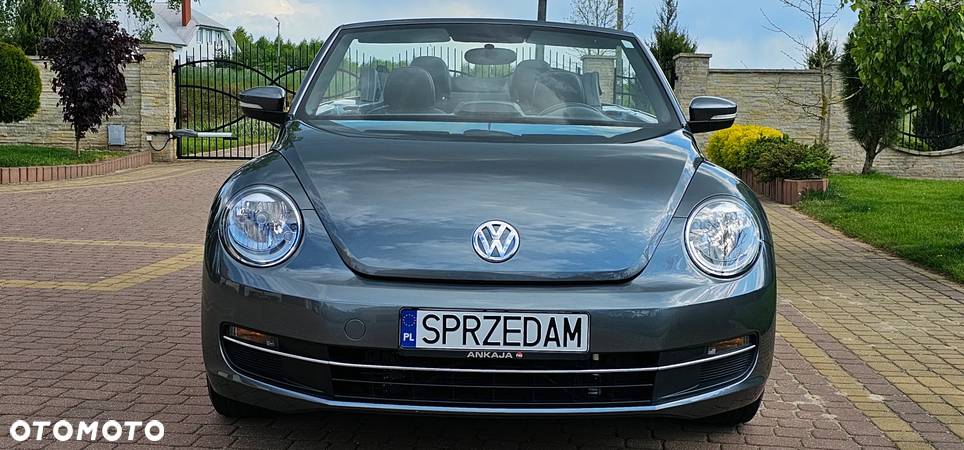 Volkswagen Beetle The Cabriolet 2.0 TDI DSG (BlueMotion Tech) Denim - 35