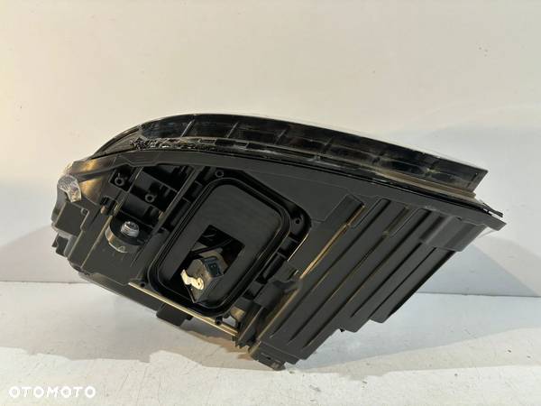 Mercedes E W213 Lampa LED HP Prawa - 13884 - 6