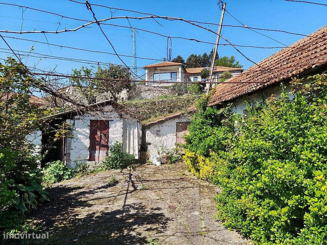 Moradia T2 para venda - Grande imagem: 2/6