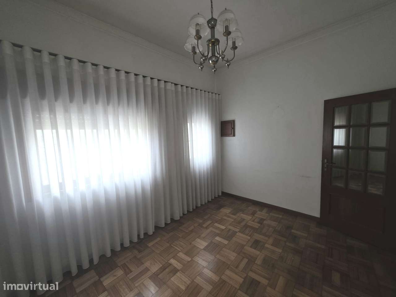 Oportunidade moradia térrea junto Pingo Doce Valadares - Grande imagem: 3/20