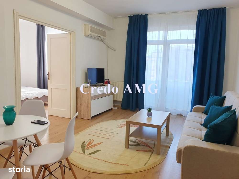 Central Universitate -vanzare 3 camere - Str Doamnei