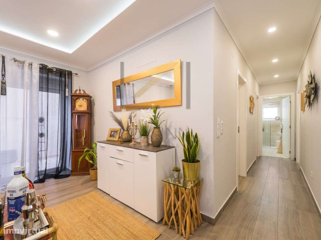 Apartamento T3 renovado com Terraço - Grande imagem: 5/40