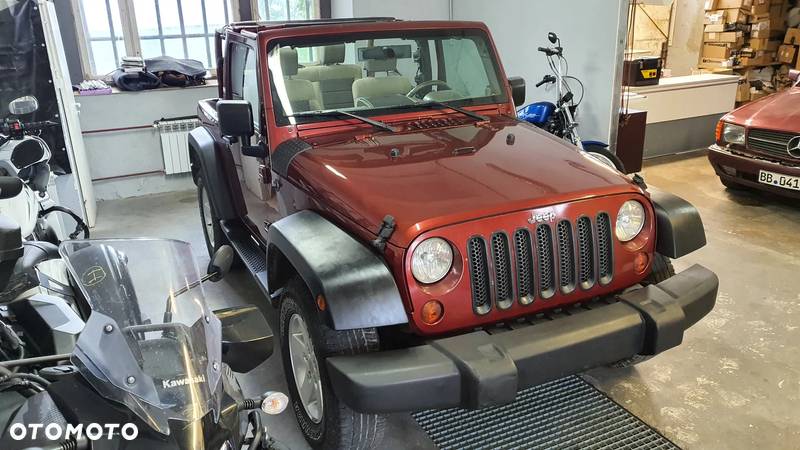 Jeep Wrangler - 4