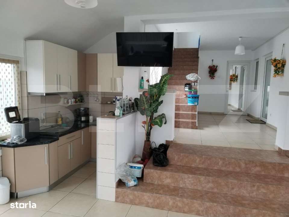 Casa individuala 240 mp, 420 mp teren, Targoviste - Imagine principală: 1/14