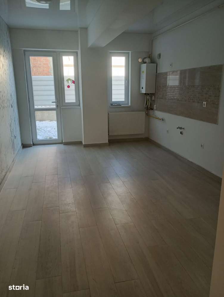 Apartament 2 camere Hlincea-Manta Rosie-0