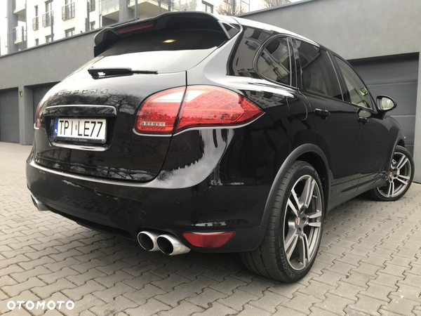 Porsche Cayenne S - 7