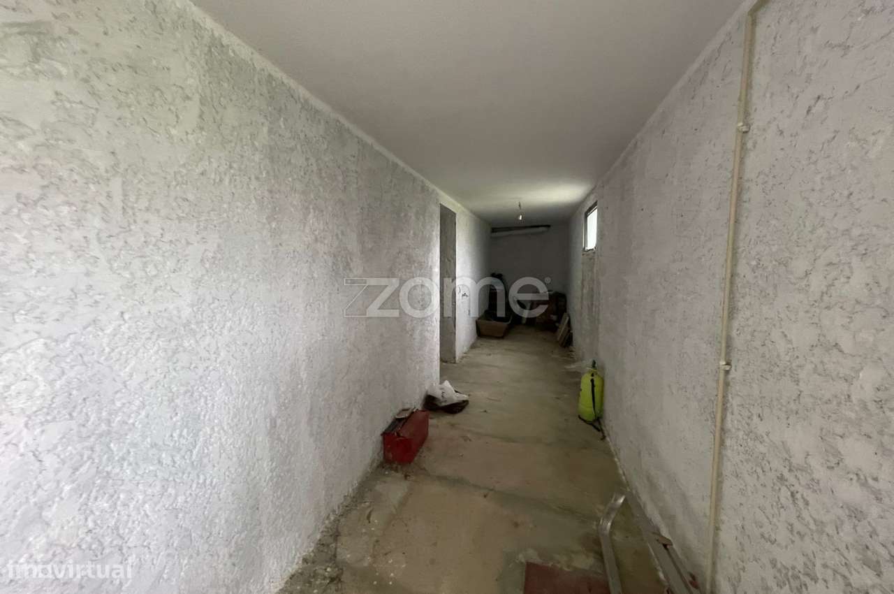 Quinta com Moradia V3 de 2 Pisos, Garagem e Olival – São Pedro, Vei...-27