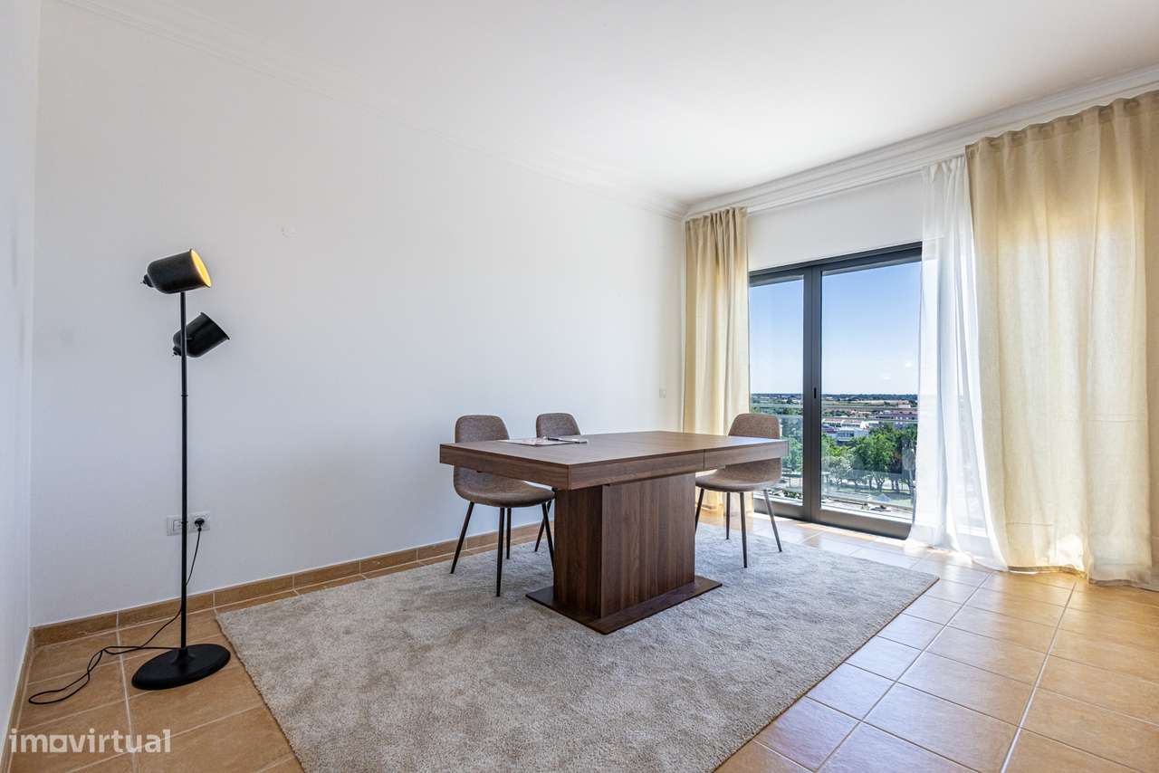 Apartamento T3 de Excelência no Centro do Cartaxo-53
