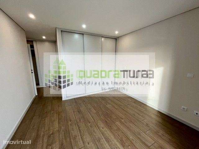Apartamento T3 | Boavista | Suite | c/ Varanda - Grande imagem: 3/20