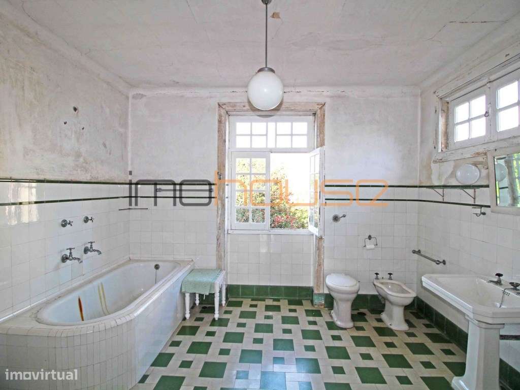 Casa senhorial do século XIX ( Zona Espaço Central II)-27