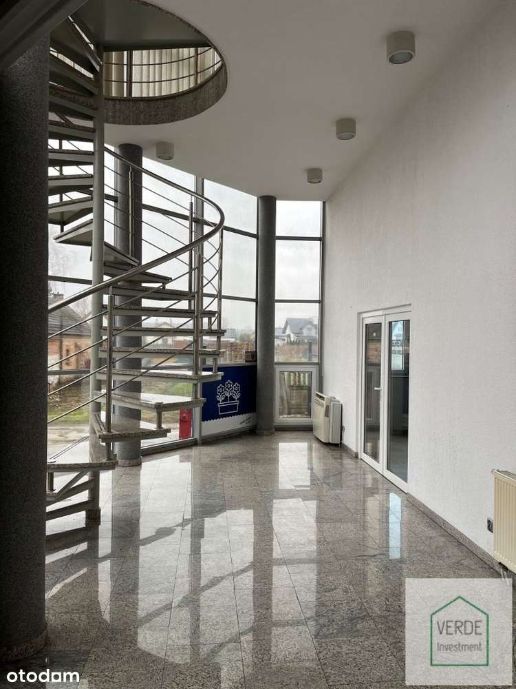 Hala produkcyjna przy trasie S11-16