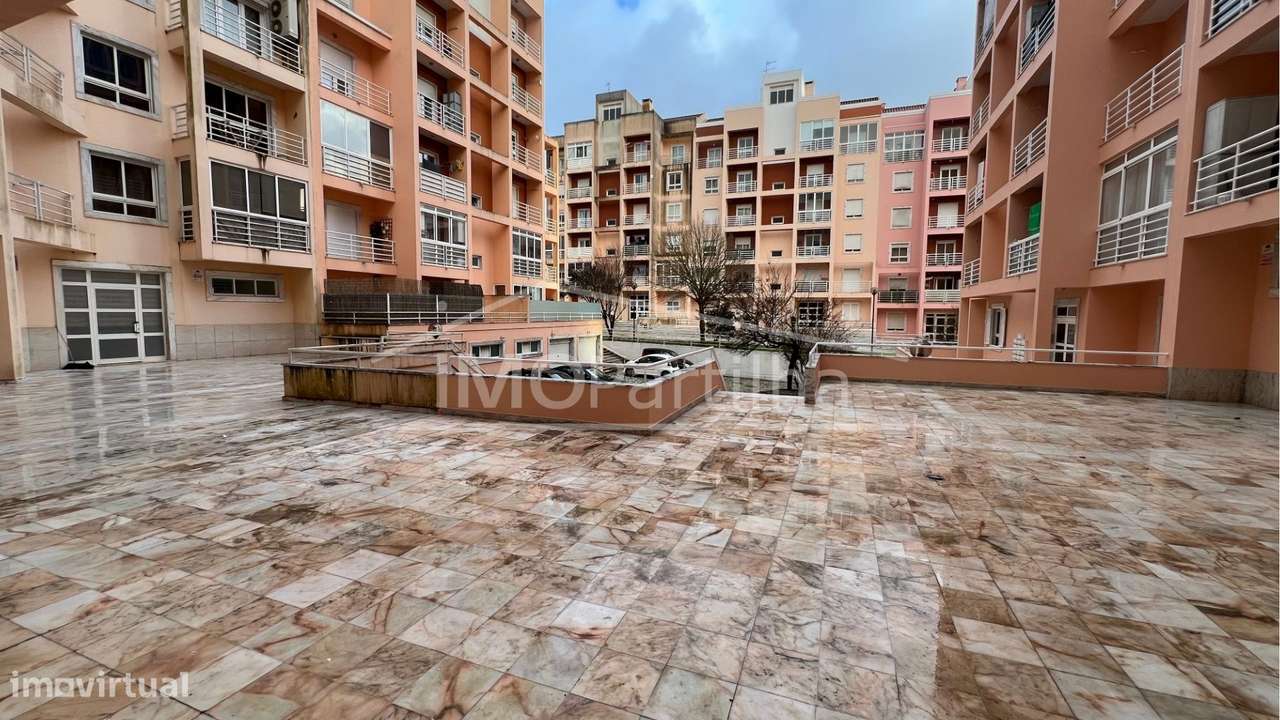 Apartamento T1 Remodelado na Urbanização da Anta - Sintra-14