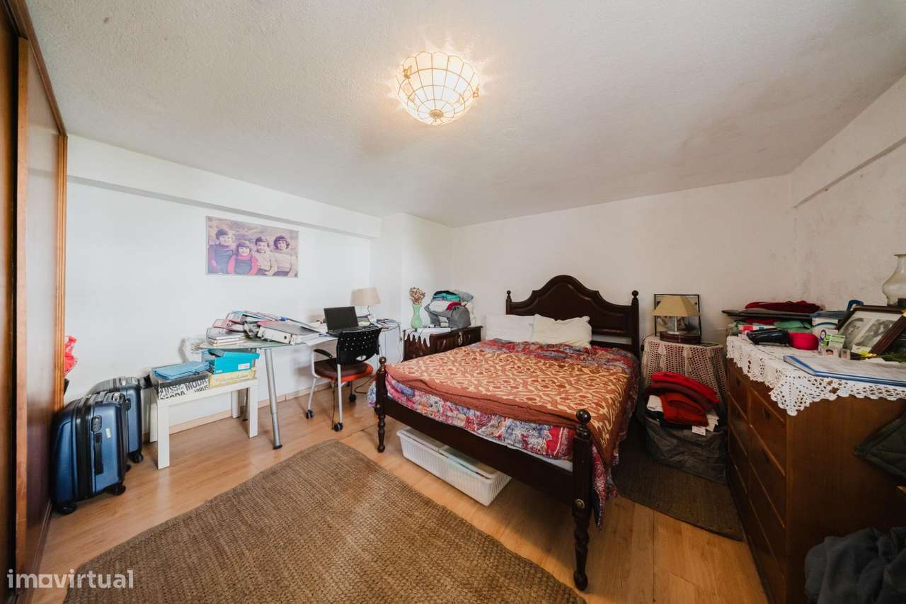 Moradia Independente em Caneças, Odivelas - T3+5-41