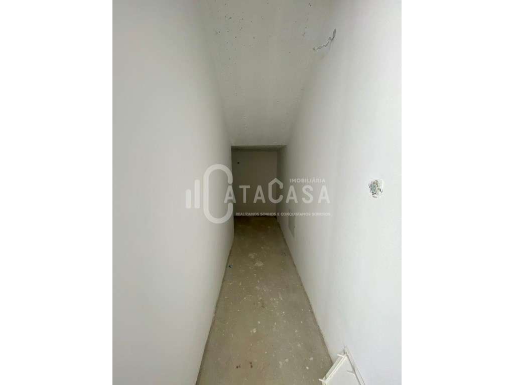 Moradia Geminada T3+1 Nova para Venda em Anadia-8