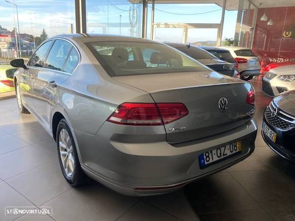 VW Passat 1.6 TDI Confortline - 6