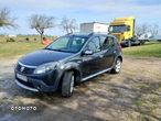 Dacia Sandero Stepway 1.6 - 4