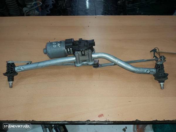 Motor limpa para brisas Bmw 320D - 1