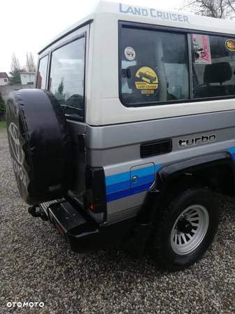 Toyota Land Cruiser LJ73 Special - 11