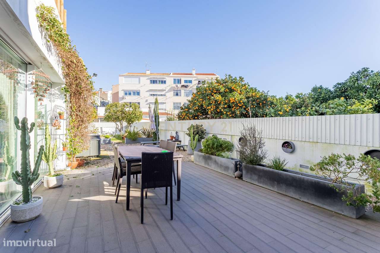 T2 remodelado com excelentes acabamentos em Alcochete-17