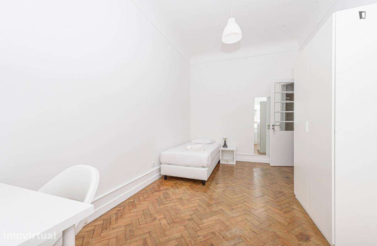 Quarto - localizado em Lapa Lisbon - Grande imagem: 5/10